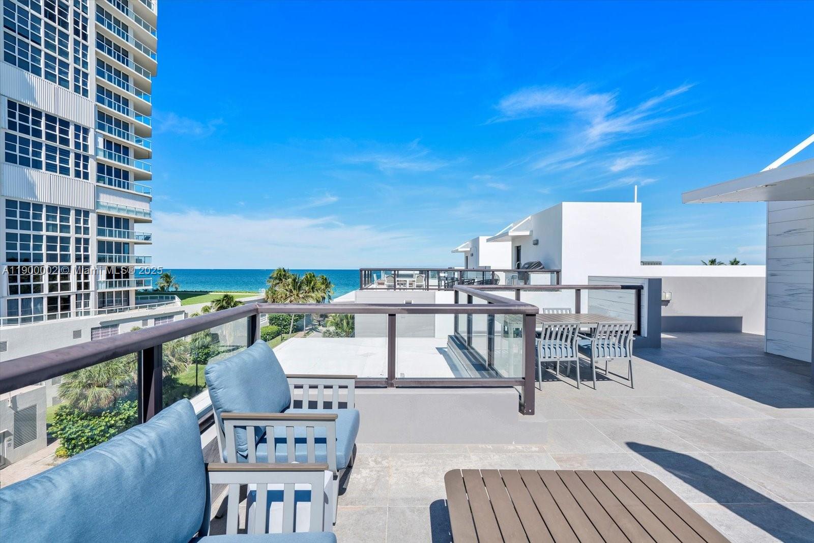 HOLLYWOOD CENTRAL BEACH - Residential Lease