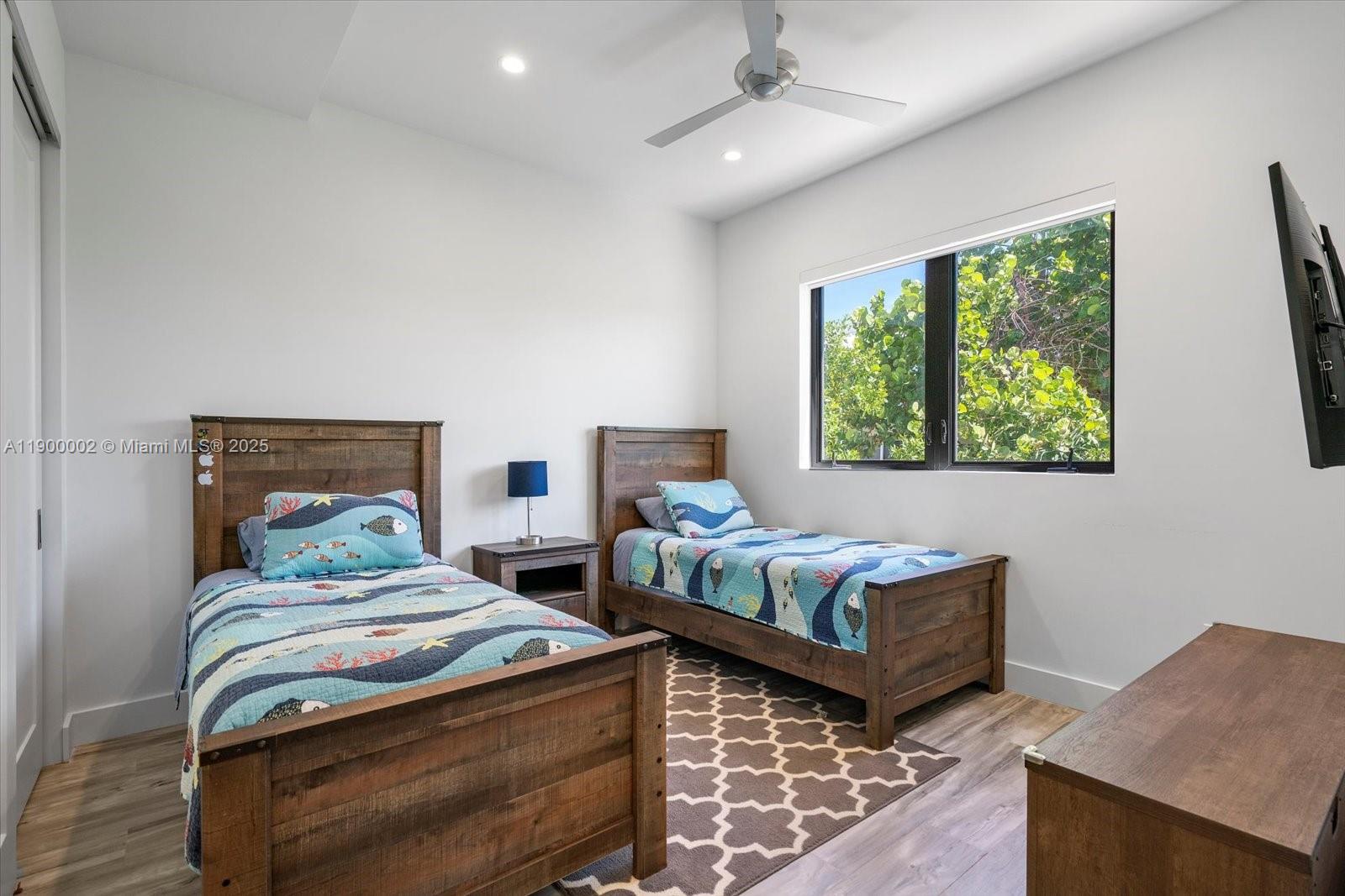 HOLLYWOOD CENTRAL BEACH - Residential Lease