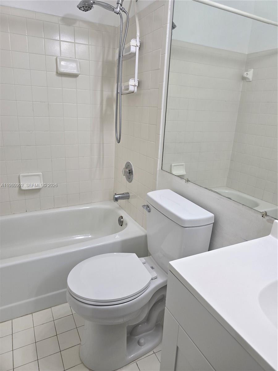 PARC VISTA CONDO - Residential Lease