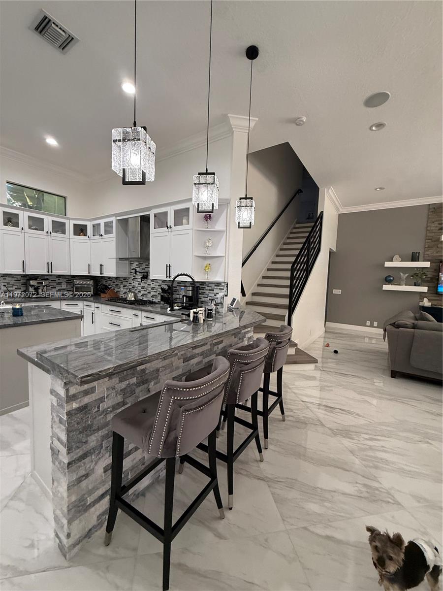 SUNSET LAKES PLAT ONE - Residential