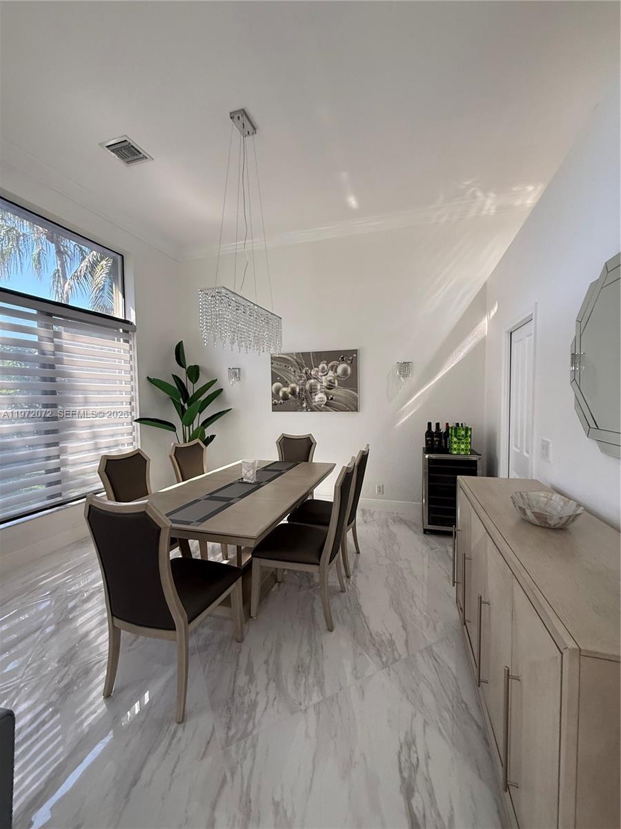 SUNSET LAKES PLAT ONE - Residential