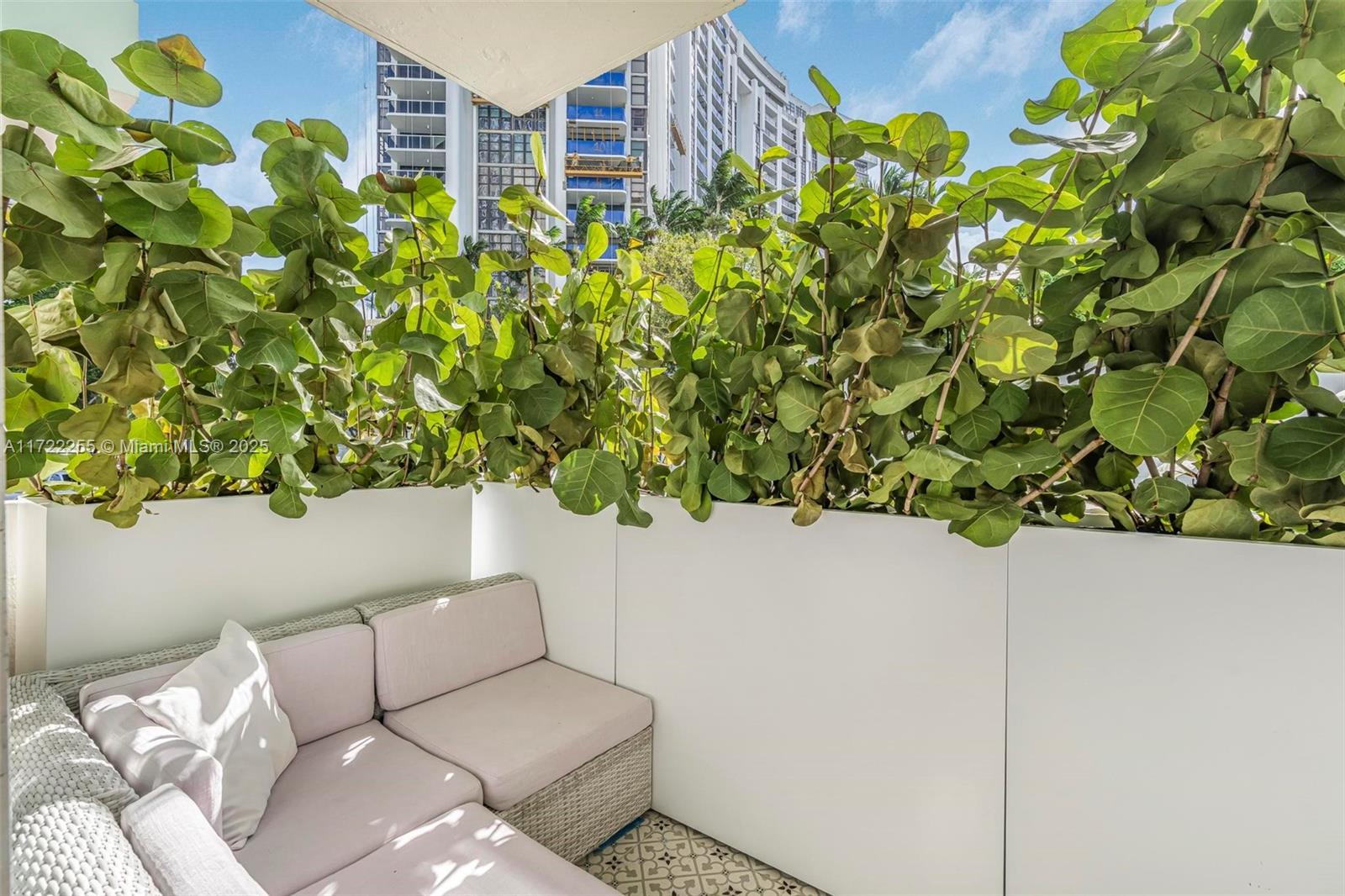 ISLAND TERRACE CONDO - Residential