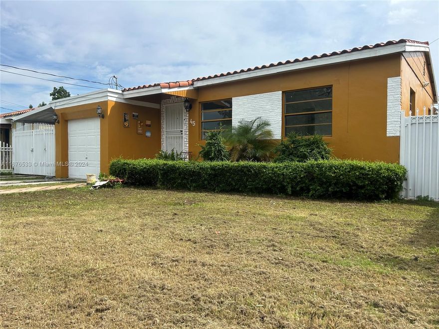 2 bed 1 bath located near the heart of Little Havana, just minutes from Loan Depot Park with easy access to Brickell, Wynwood, coral gables & the Airport. Electricity and water included. Two other efficiency located on the property.