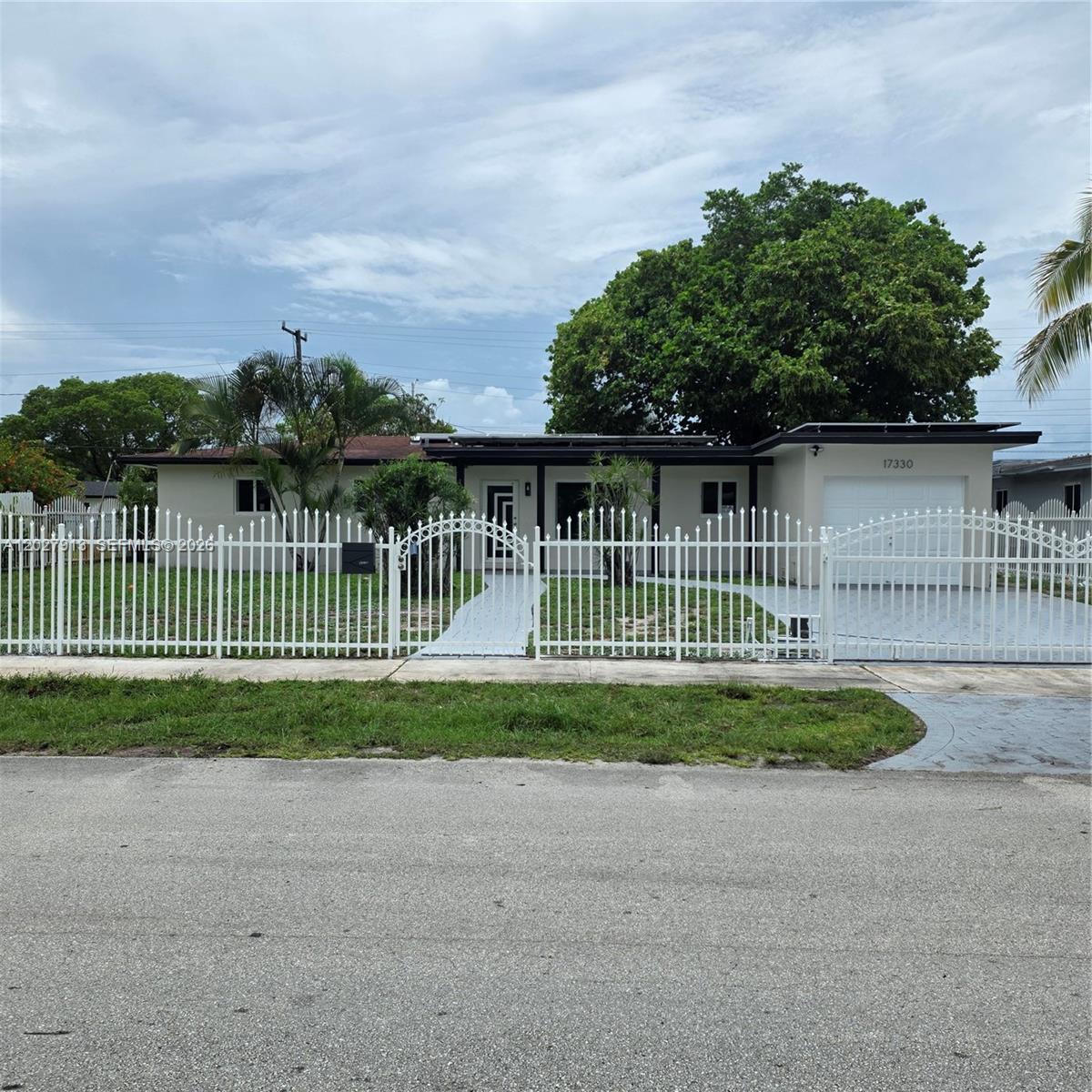 CAROL CITY 1 ST ADDN - Residential