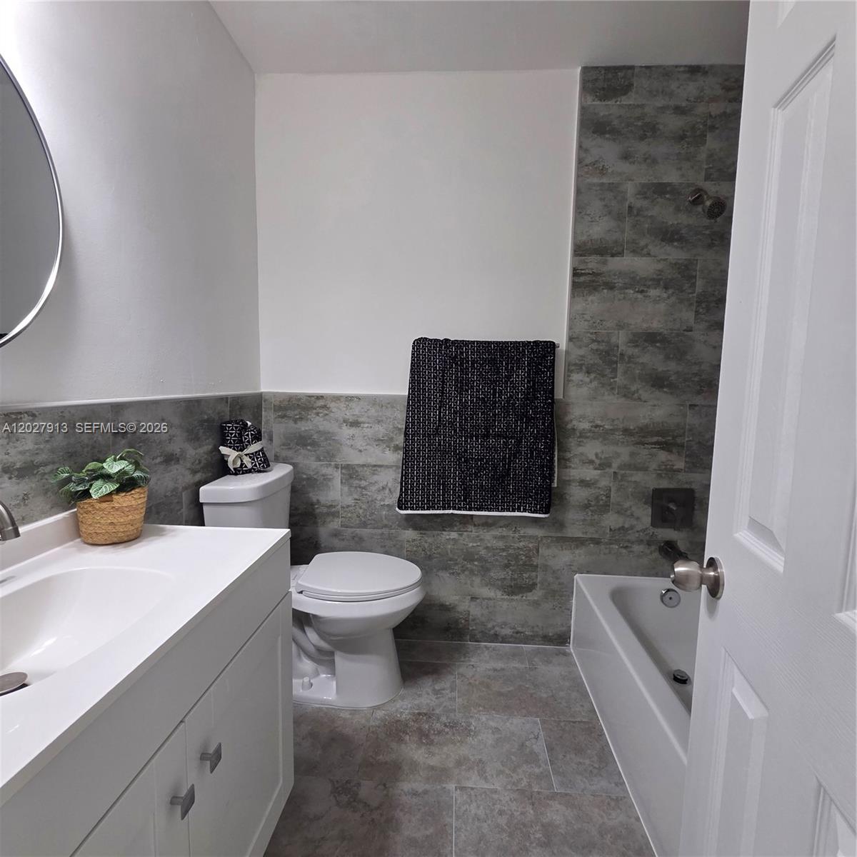 CAROL CITY 1 ST ADDN - Residential