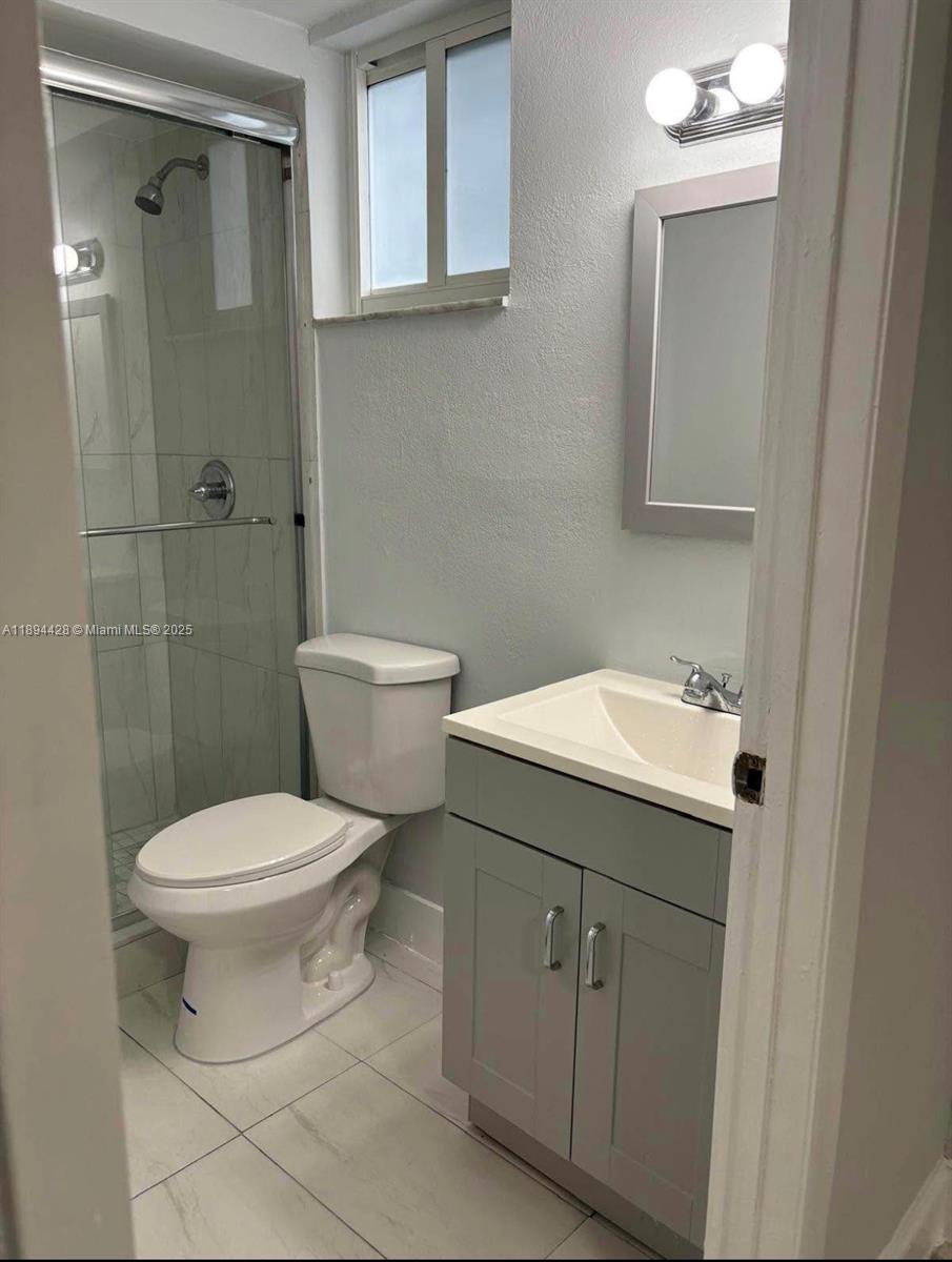 THE EDGES AT 3RD ST CONDO - Residential Lease