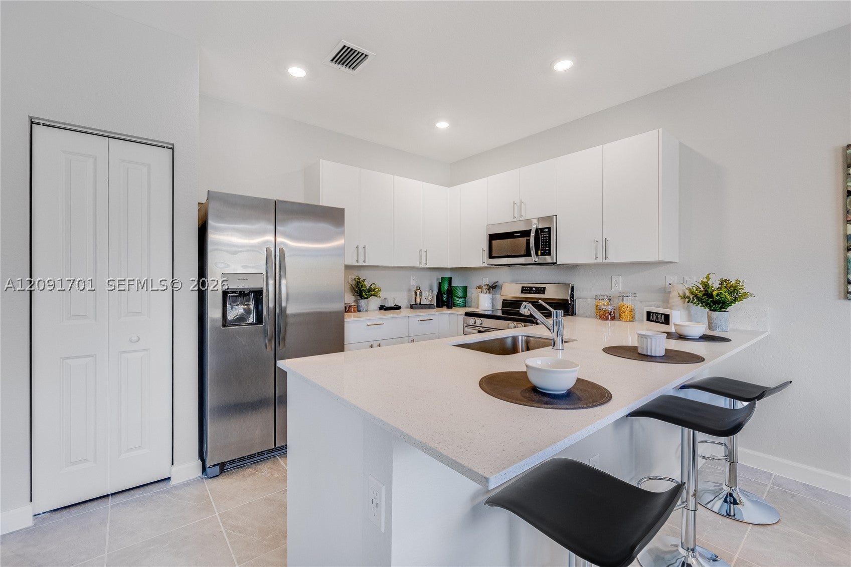 Azure Vue Realty Group real estate and private client services