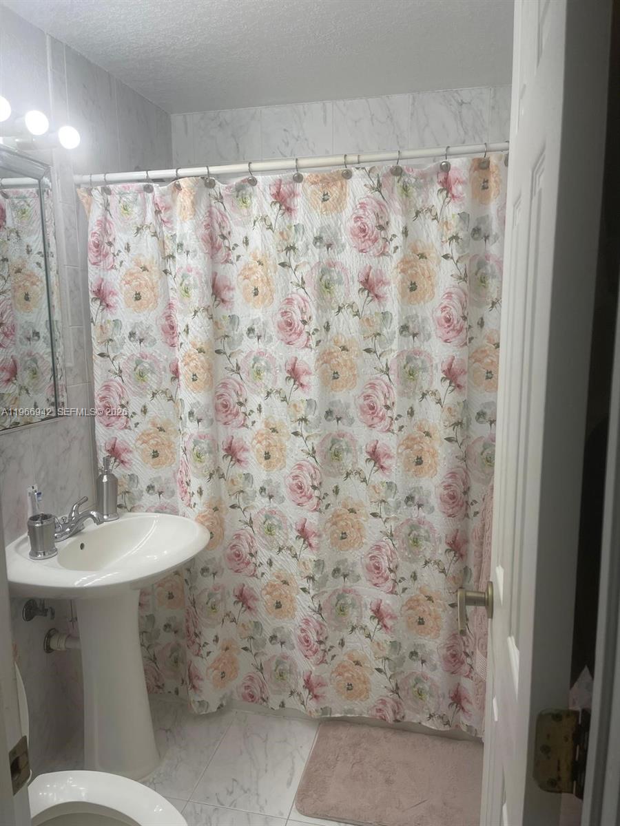 IDEAL HOMES SUB NO 4 - Residential