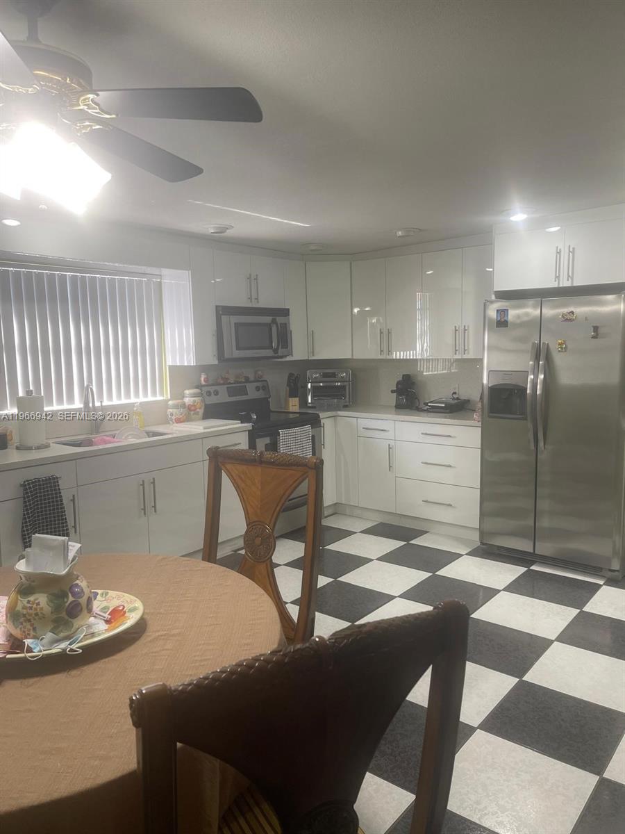 IDEAL HOMES SUB NO 4 - Residential