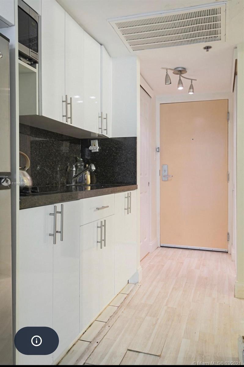 THE AVENTURA BEACH CLUB - Residential