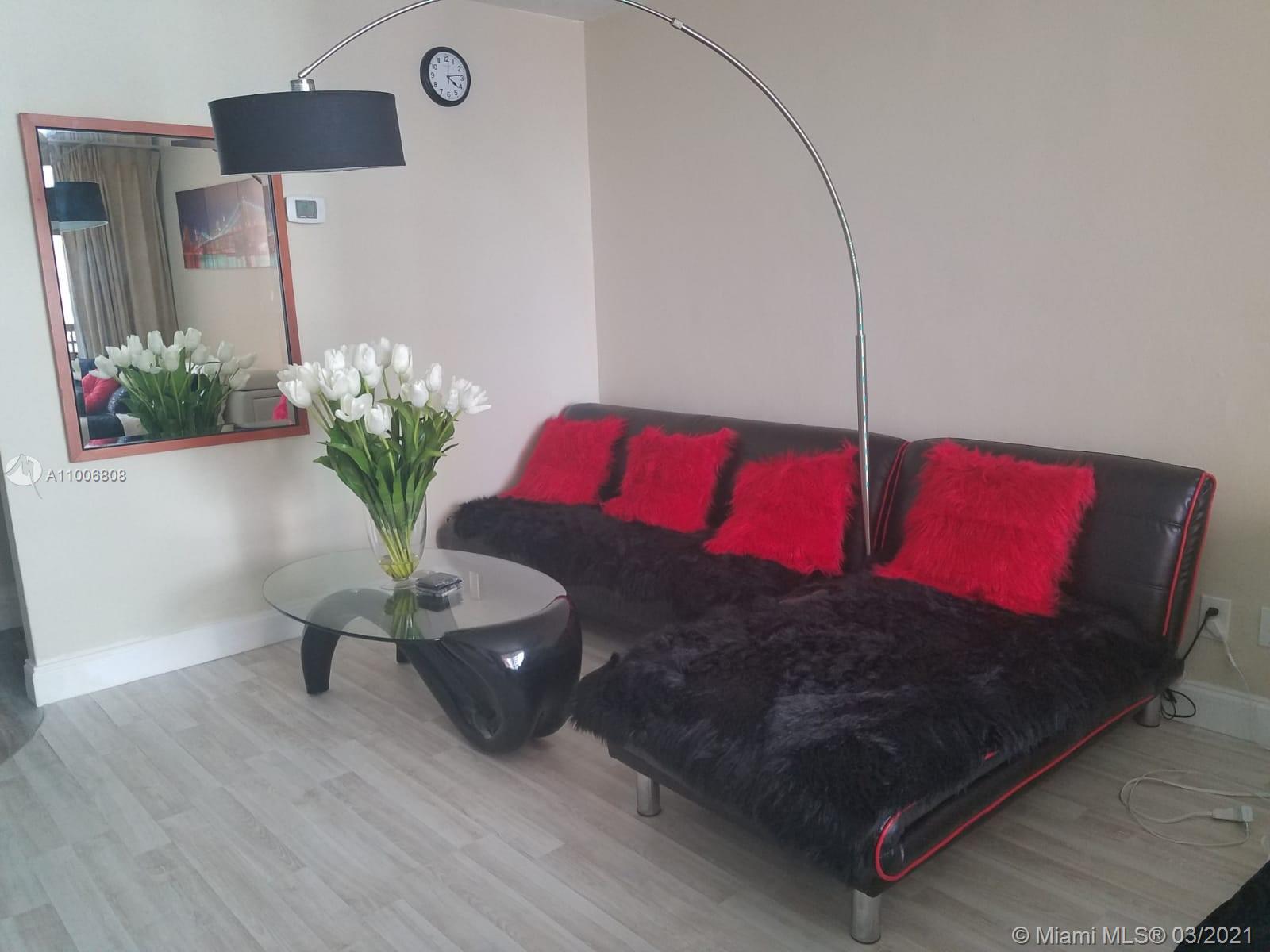 THE AVENTURA BEACH CLUB - Residential