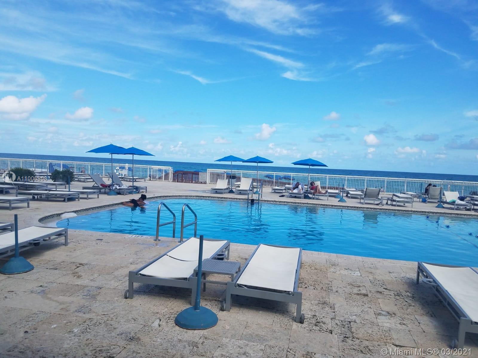 THE AVENTURA BEACH CLUB - Residential