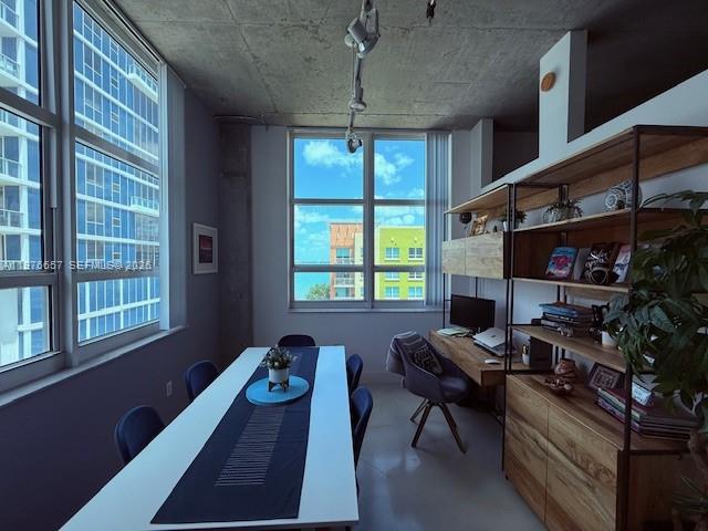 CITE CONDO - Residential Lease