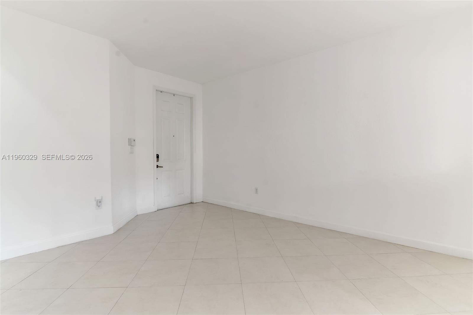 ISLANDS AT DORAL NORTHWEST - Residential