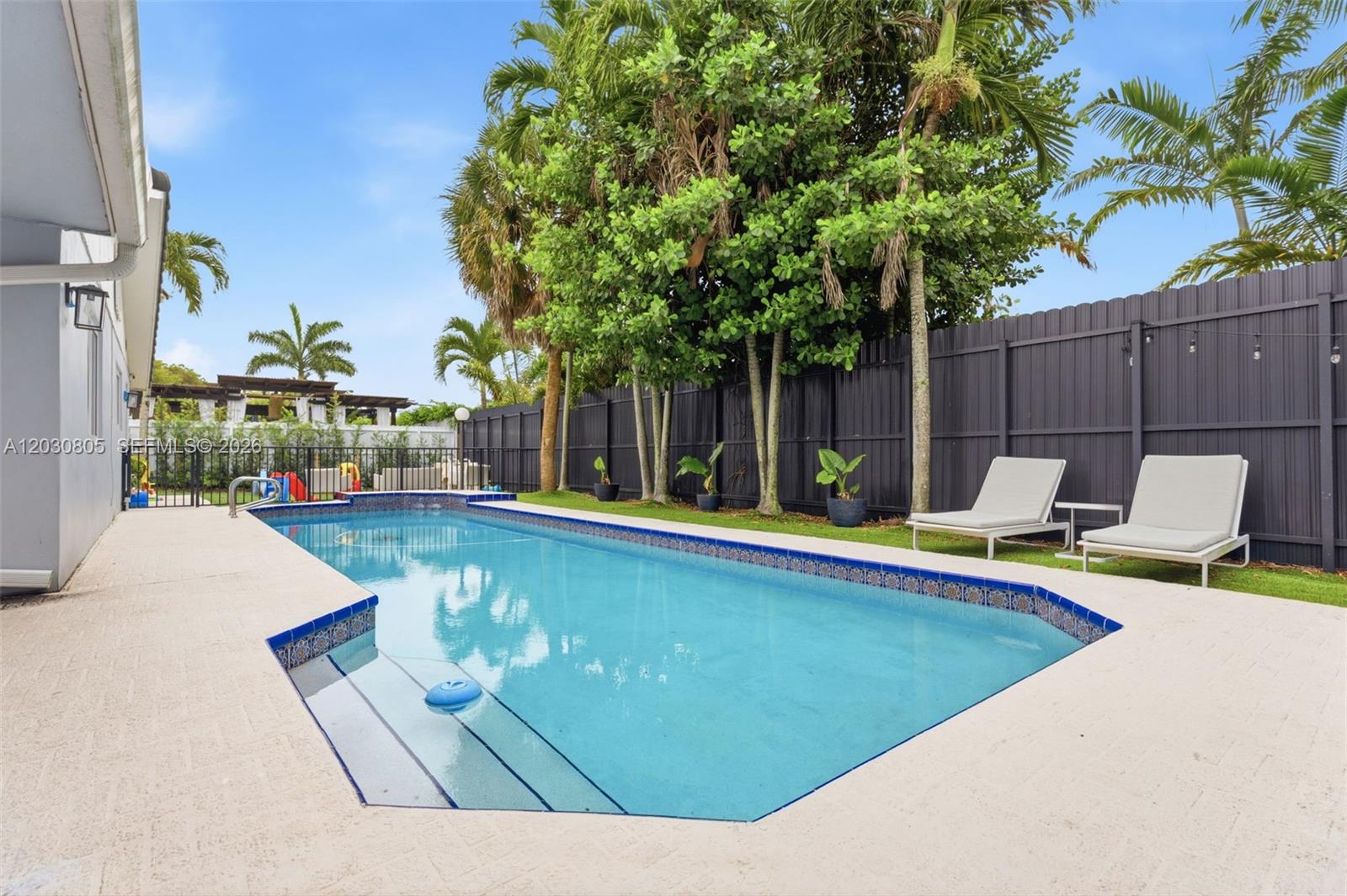 19040 S Saint Andrews Dr - Image 1