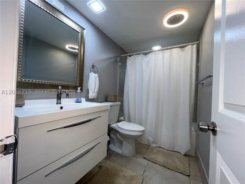 Tiny photo for 301 SE 3rd St #204, Dania Beach, FL 33004 (MLS # A12036715)