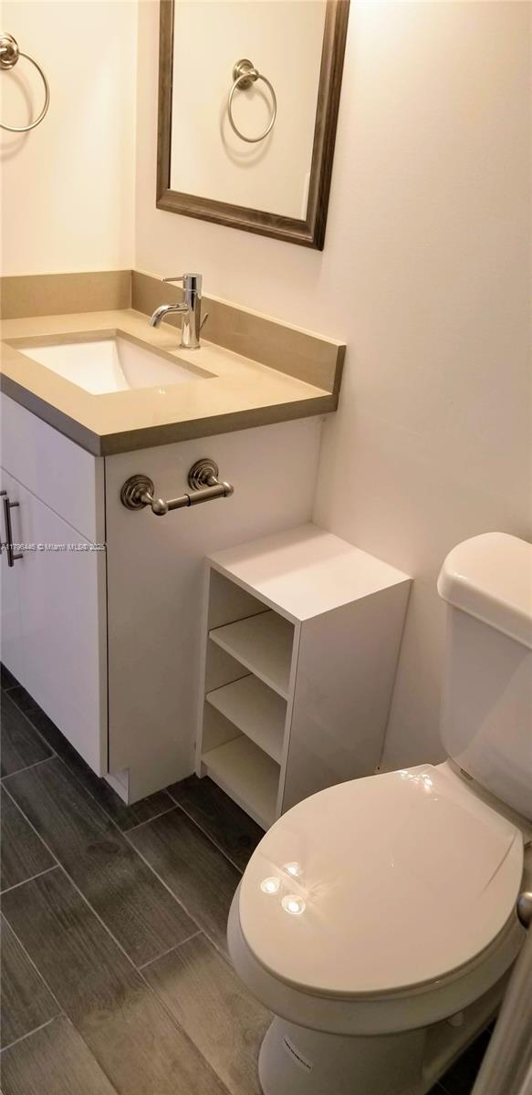 OLA CONDO - Residential