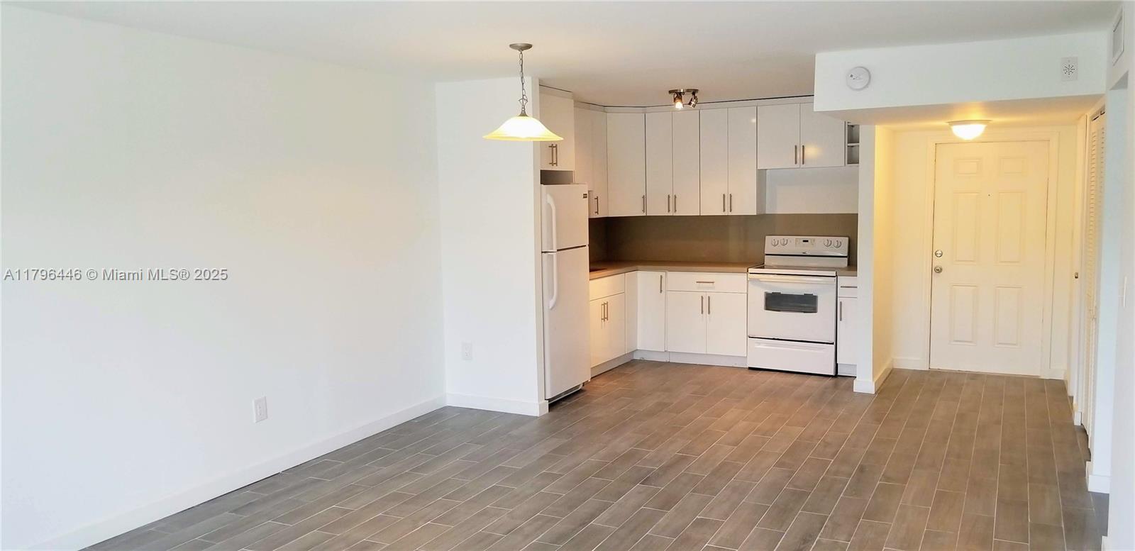 OLA CONDO - Residential