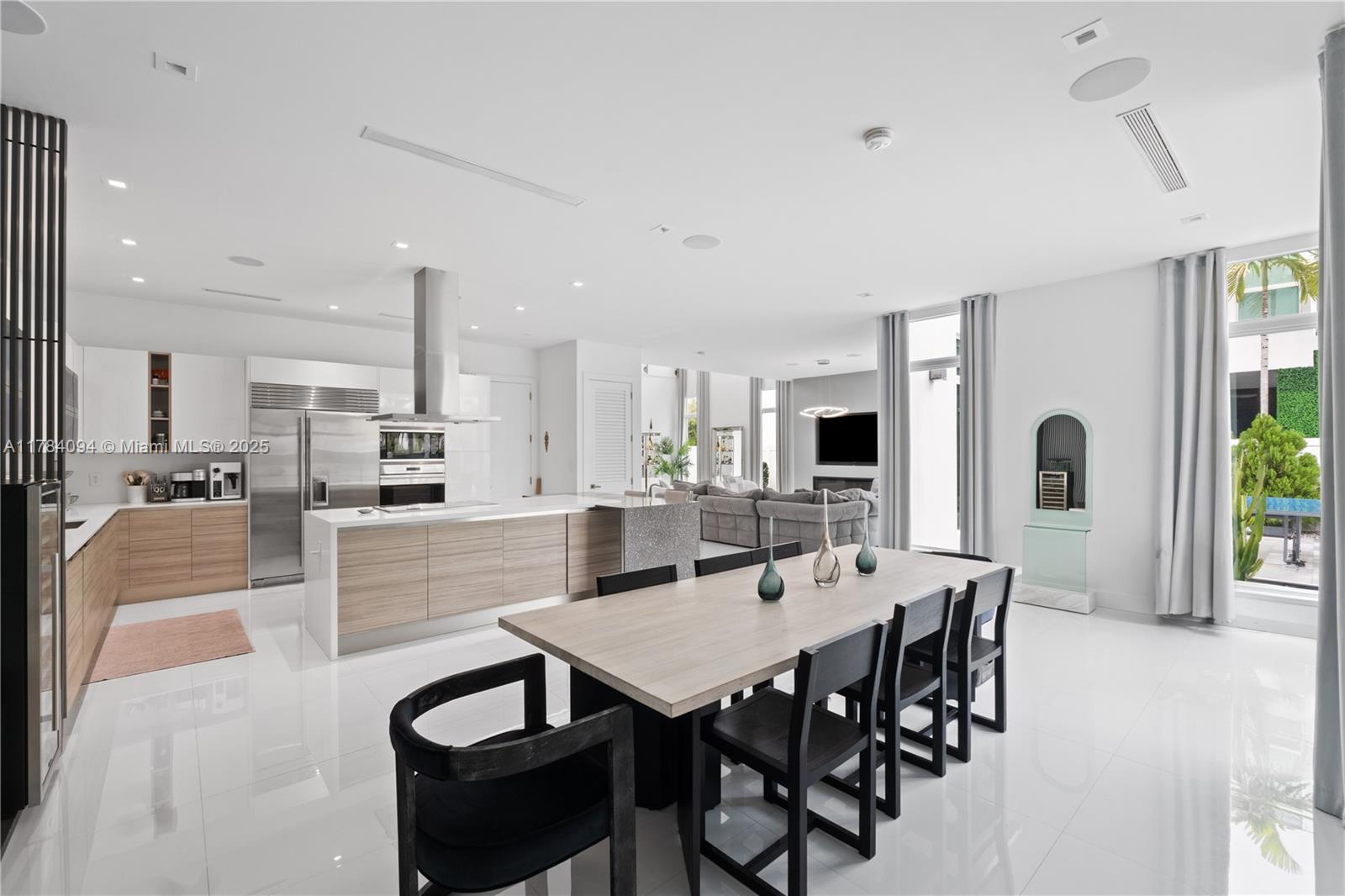 GRAND FLORIDIAN ESTATES - Residential