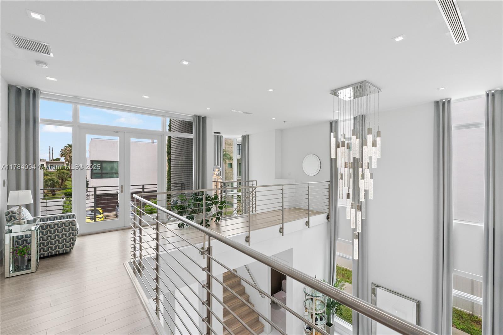 GRAND FLORIDIAN ESTATES - Residential