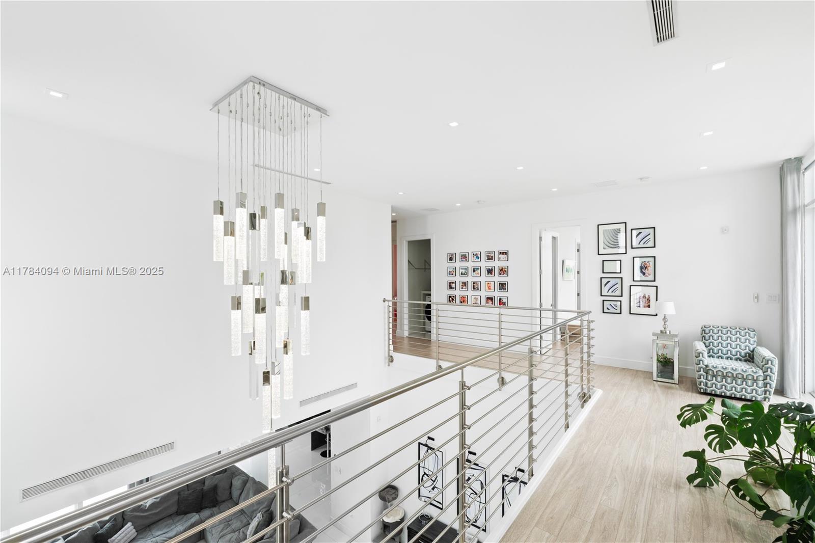 GRAND FLORIDIAN ESTATES - Residential