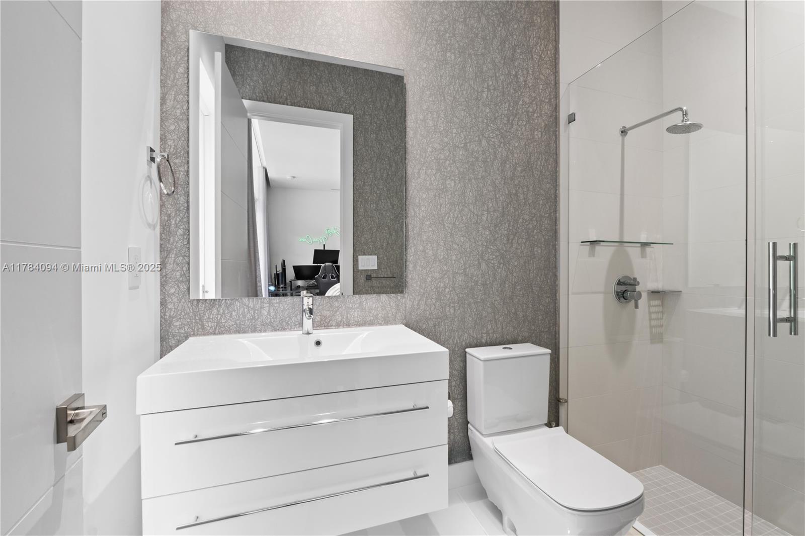 GRAND FLORIDIAN ESTATES - Residential