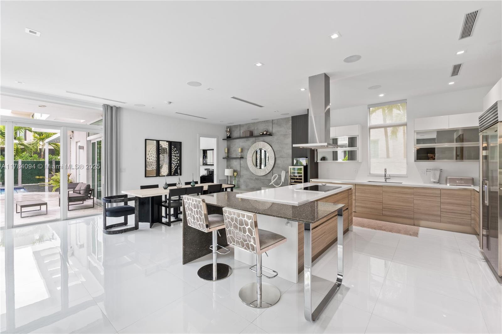 GRAND FLORIDIAN ESTATES - Residential