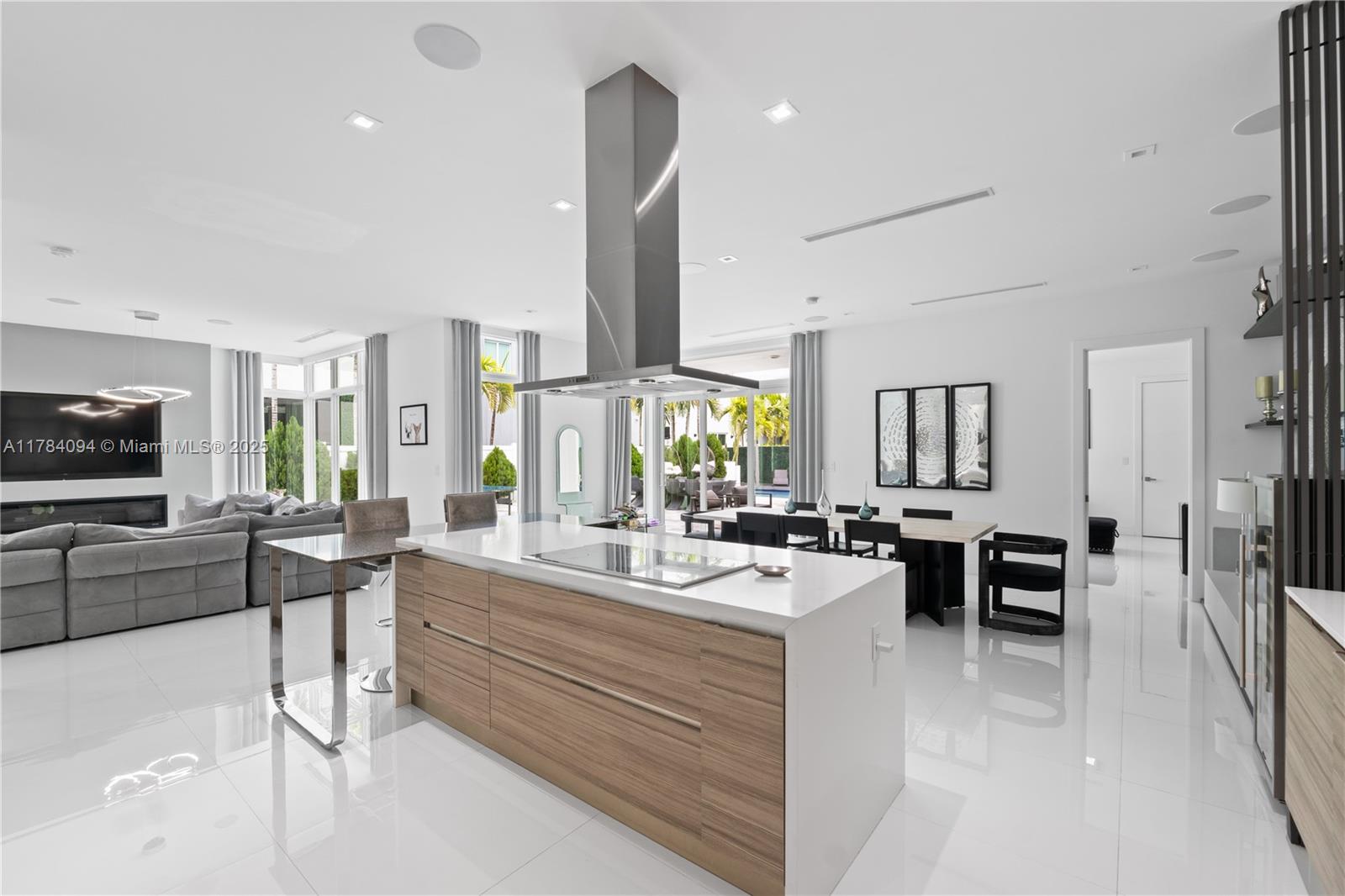 GRAND FLORIDIAN ESTATES - Residential