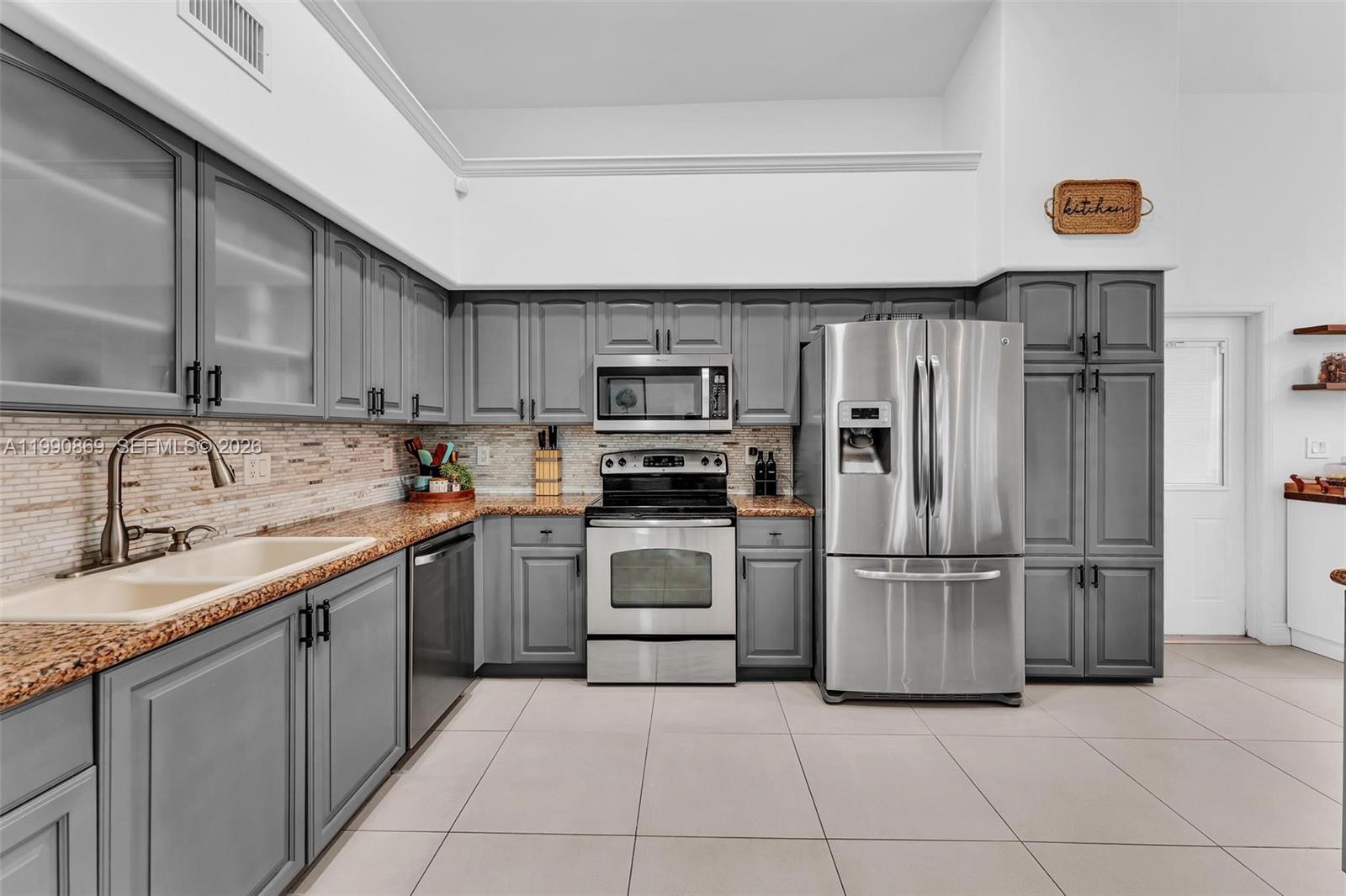 PRESERVE AT CHAPEL TRAIL - Residential