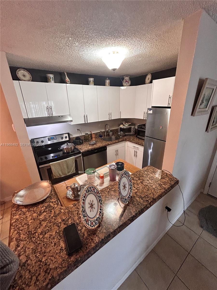 VILLA BELLINI CONDO - Residential