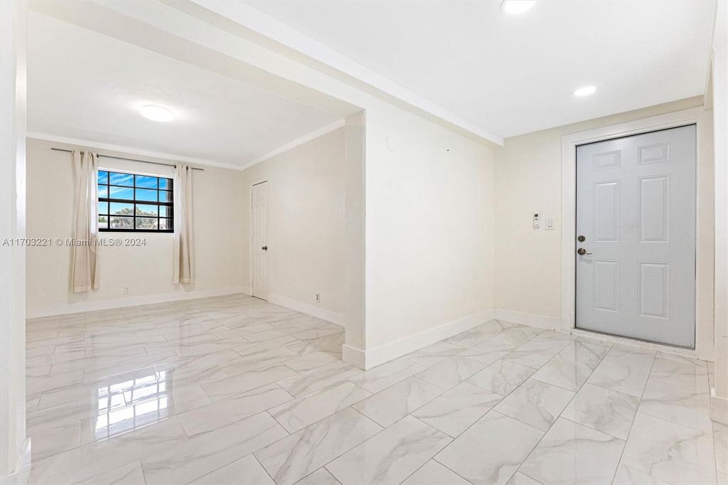 Photo of 7760 NW 34th St #B, Davie, FL 33024 (MLS # A11703221)