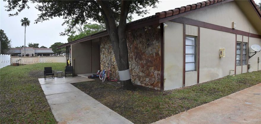 spacious very large  1900 SF living space 4 bedrooms  3 baths town home  tile floors inside washer and dryer with 2 parking spots  community has a club hose 2 pools playground tennis court minutes from hard rock TY park across from shopping