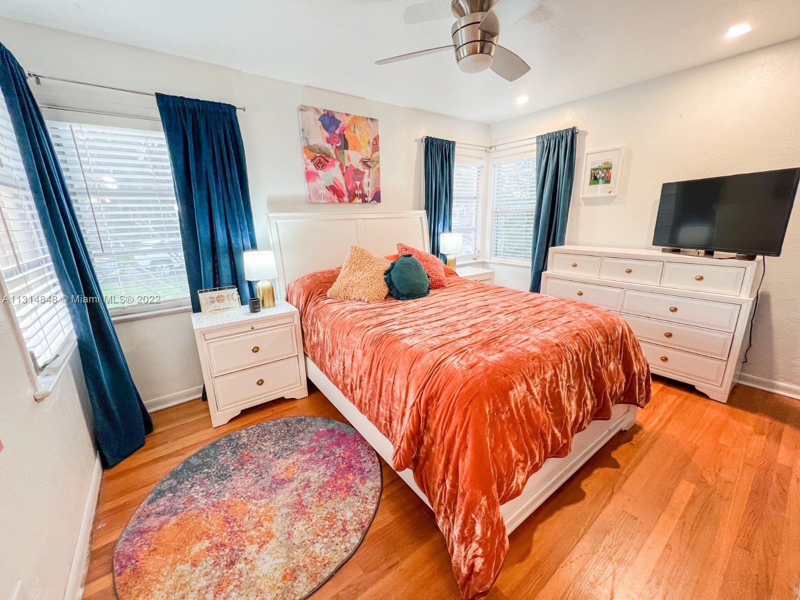 Crestwood - Residential