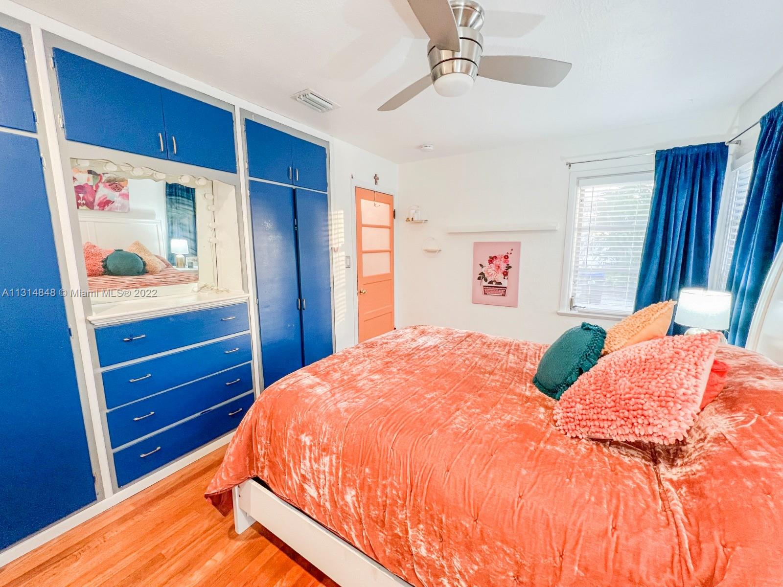 Crestwood - Residential