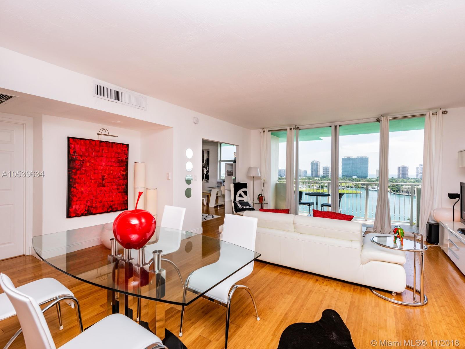 ISLAND POINTE CONDO - Residential