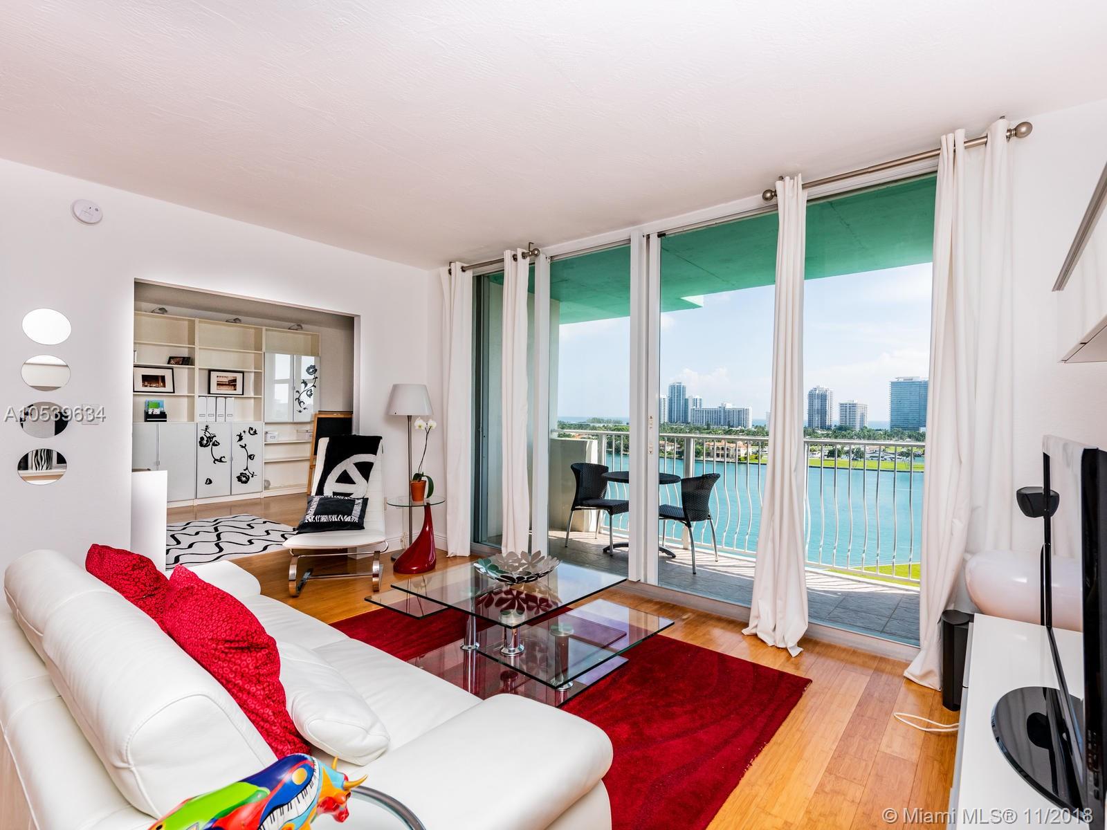 ISLAND POINTE CONDO - Residential