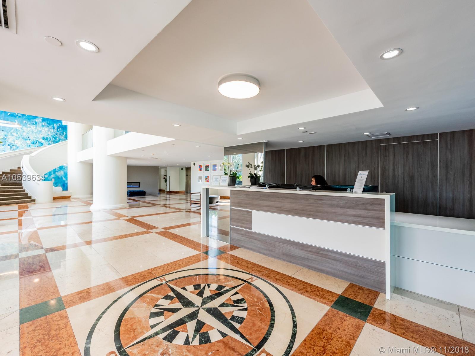 ISLAND POINTE CONDO - Residential