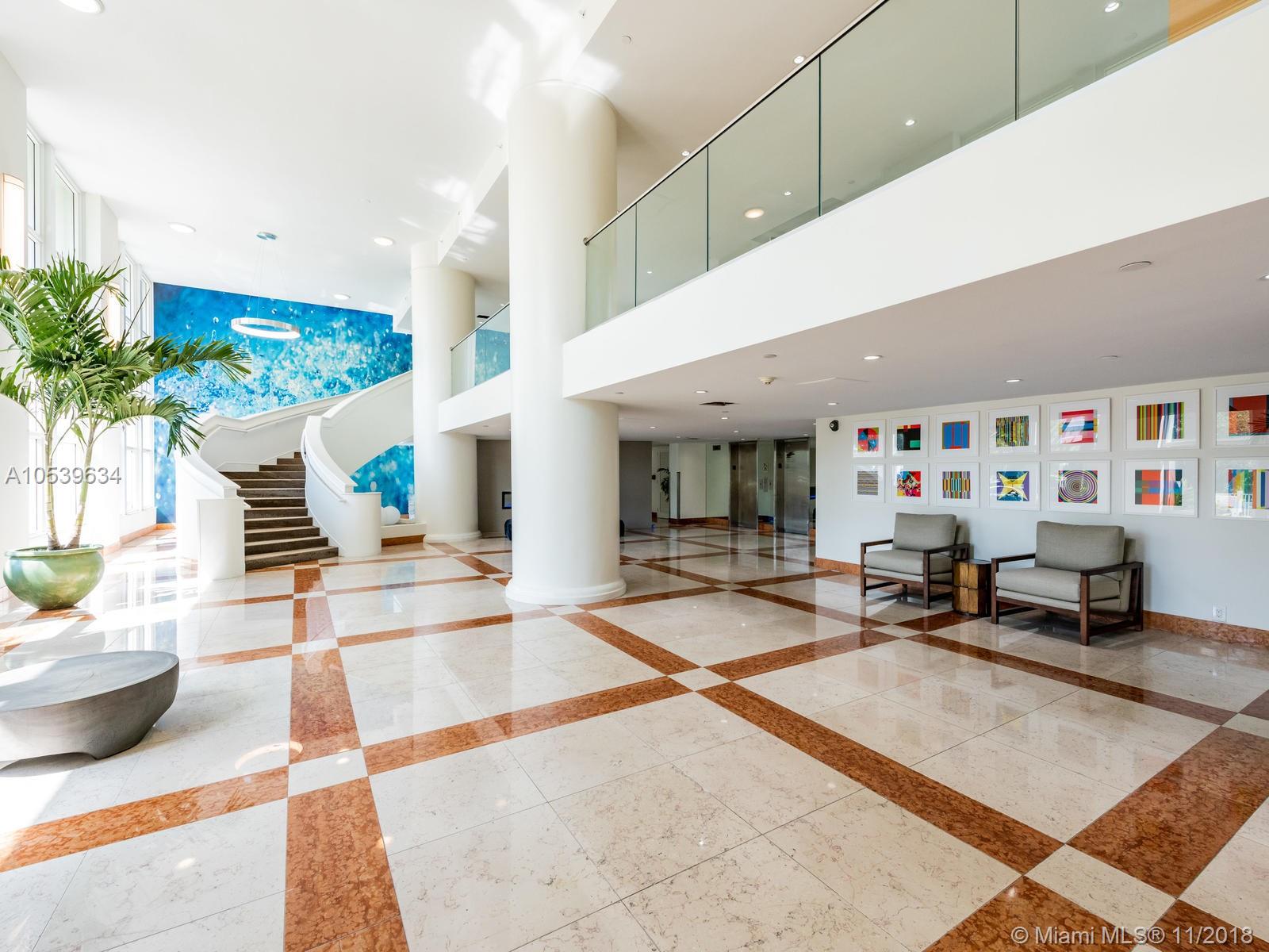 ISLAND POINTE CONDO - Residential