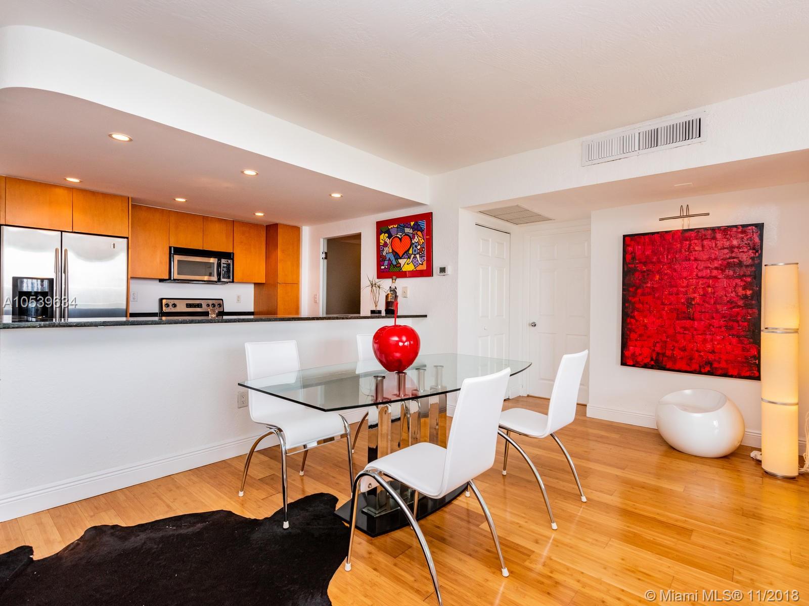 ISLAND POINTE CONDO - Residential