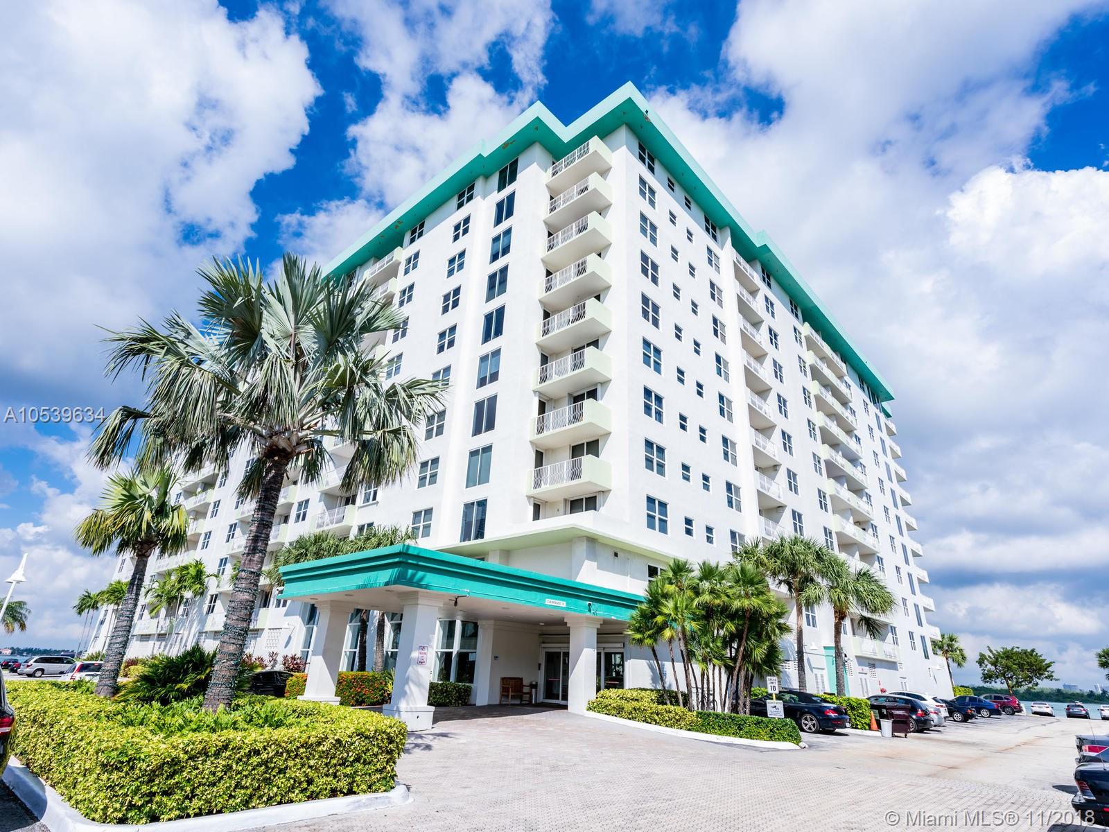 ISLAND POINTE CONDO - Residential