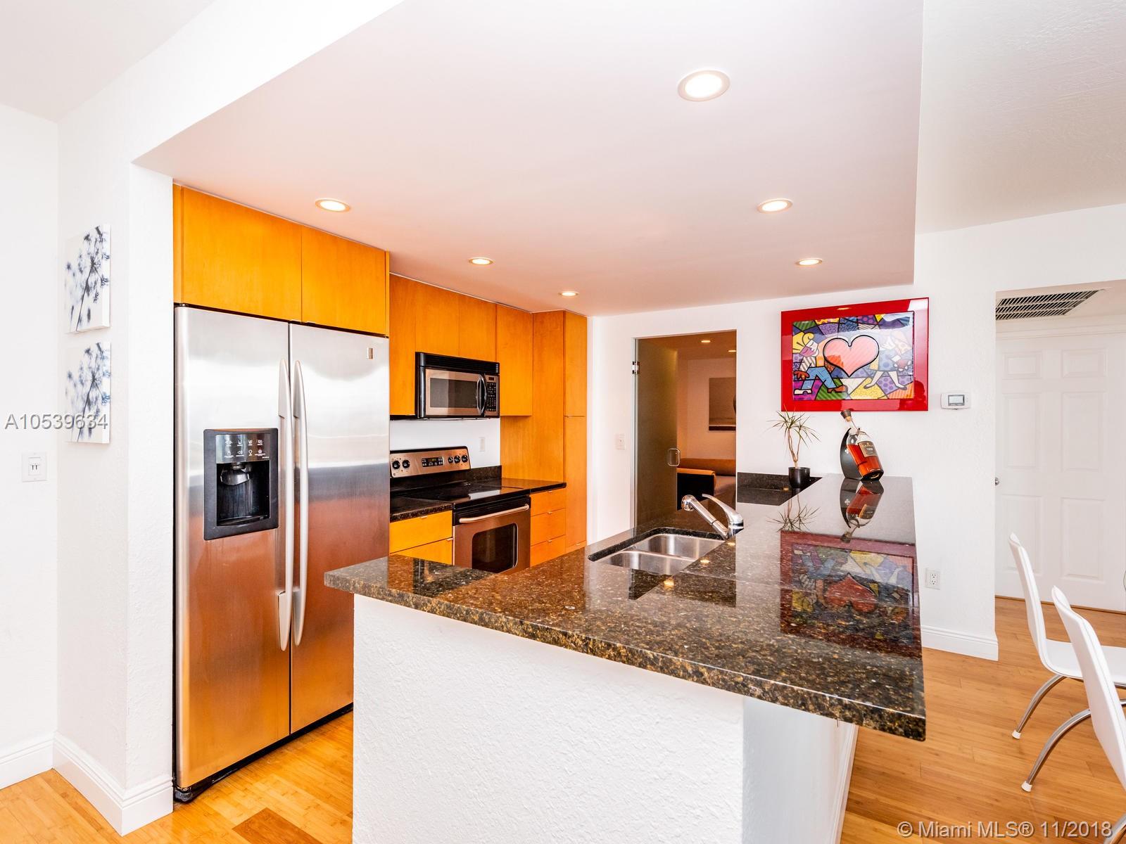 ISLAND POINTE CONDO - Residential