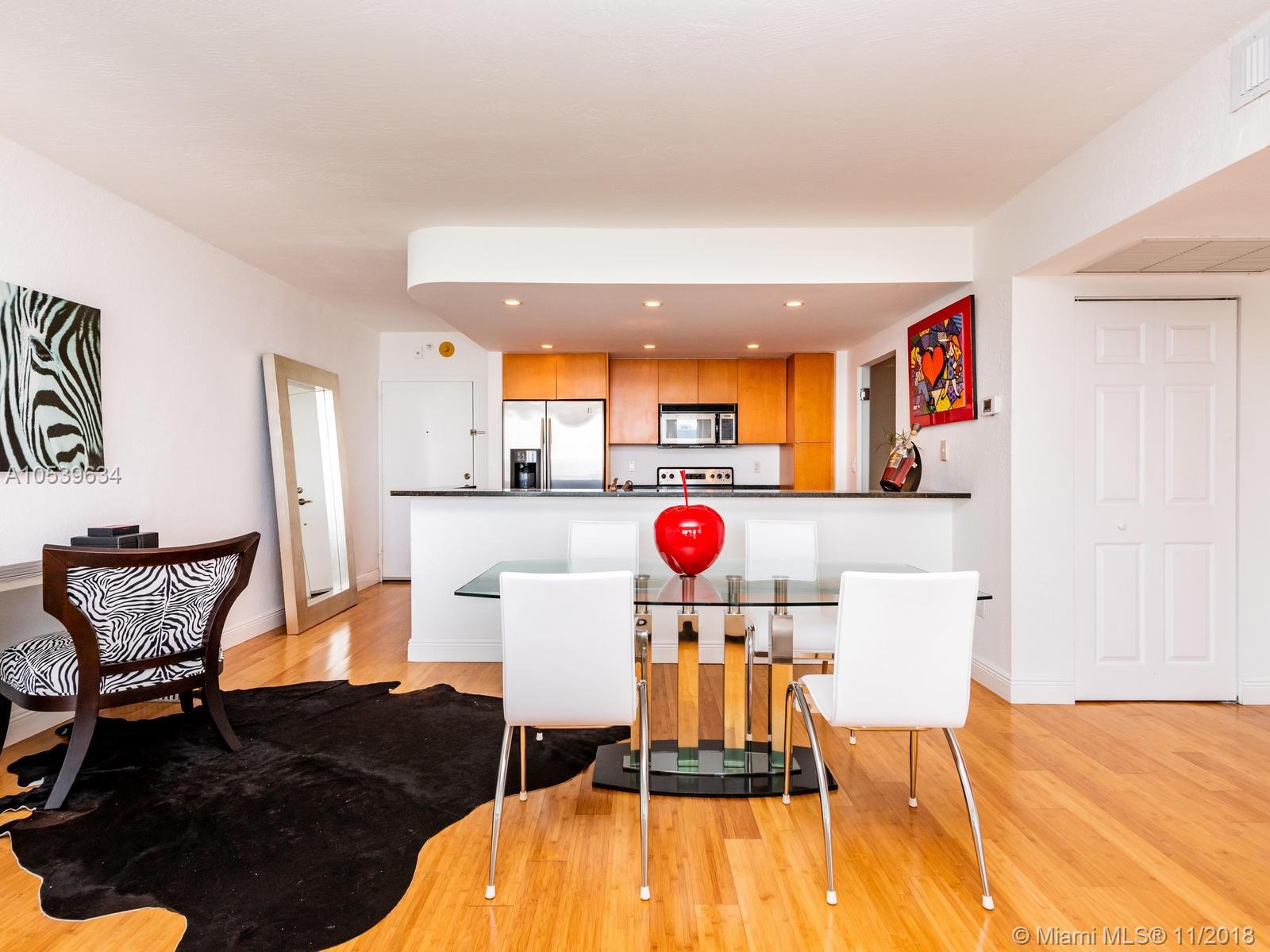 ISLAND POINTE CONDO - Residential