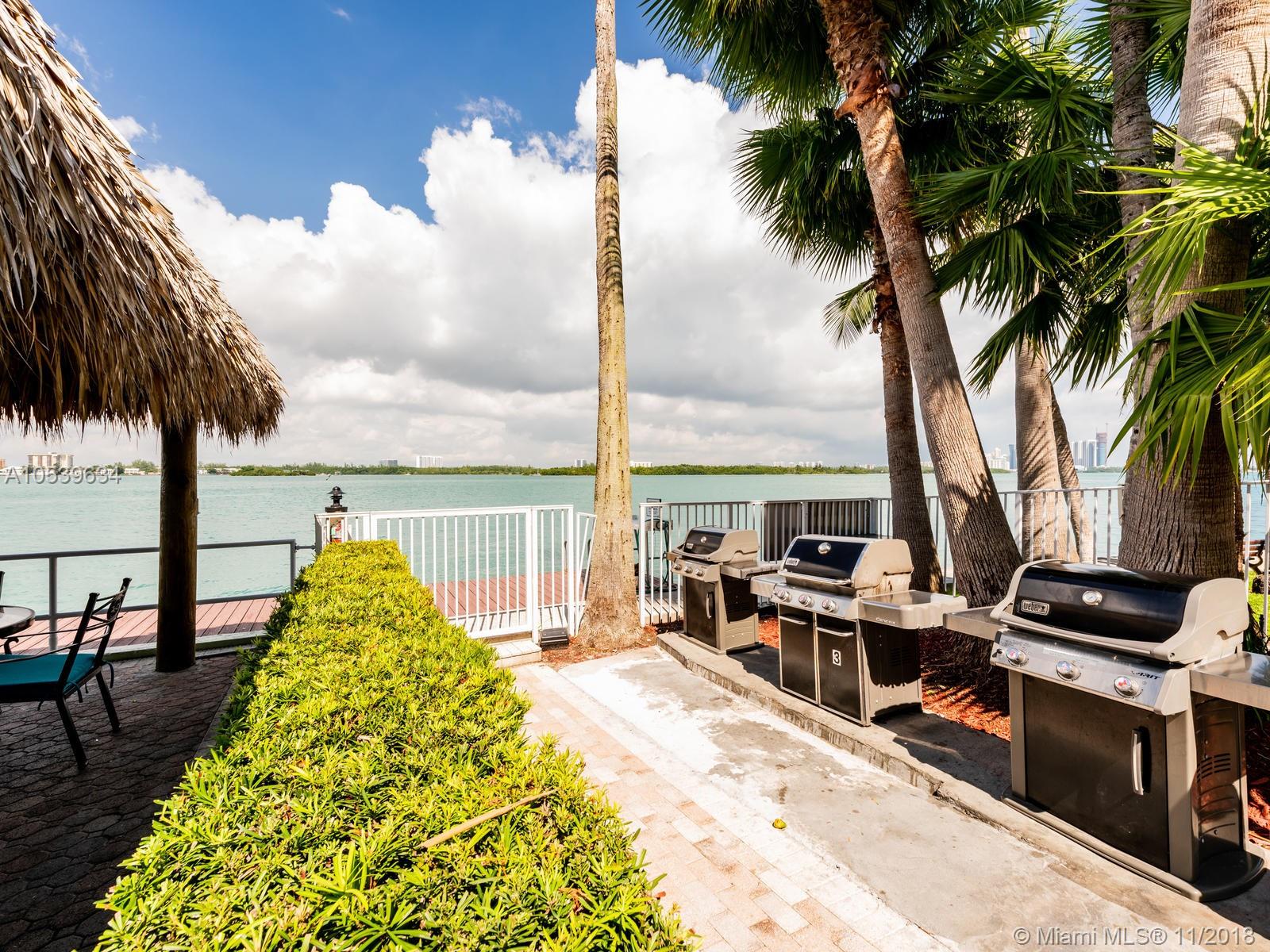 ISLAND POINTE CONDO - Residential