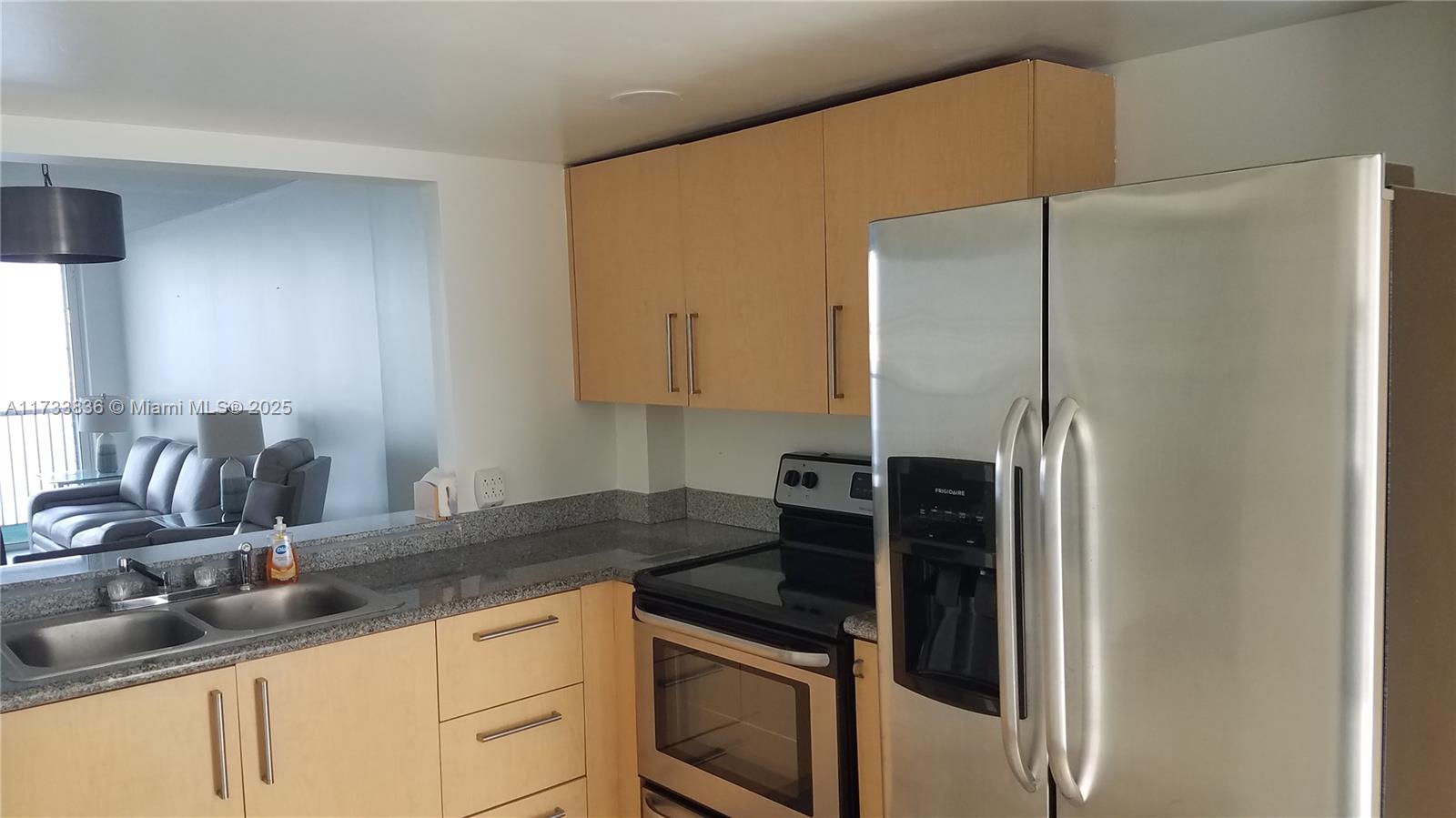 1175 NE Miami Gardens Dr 707