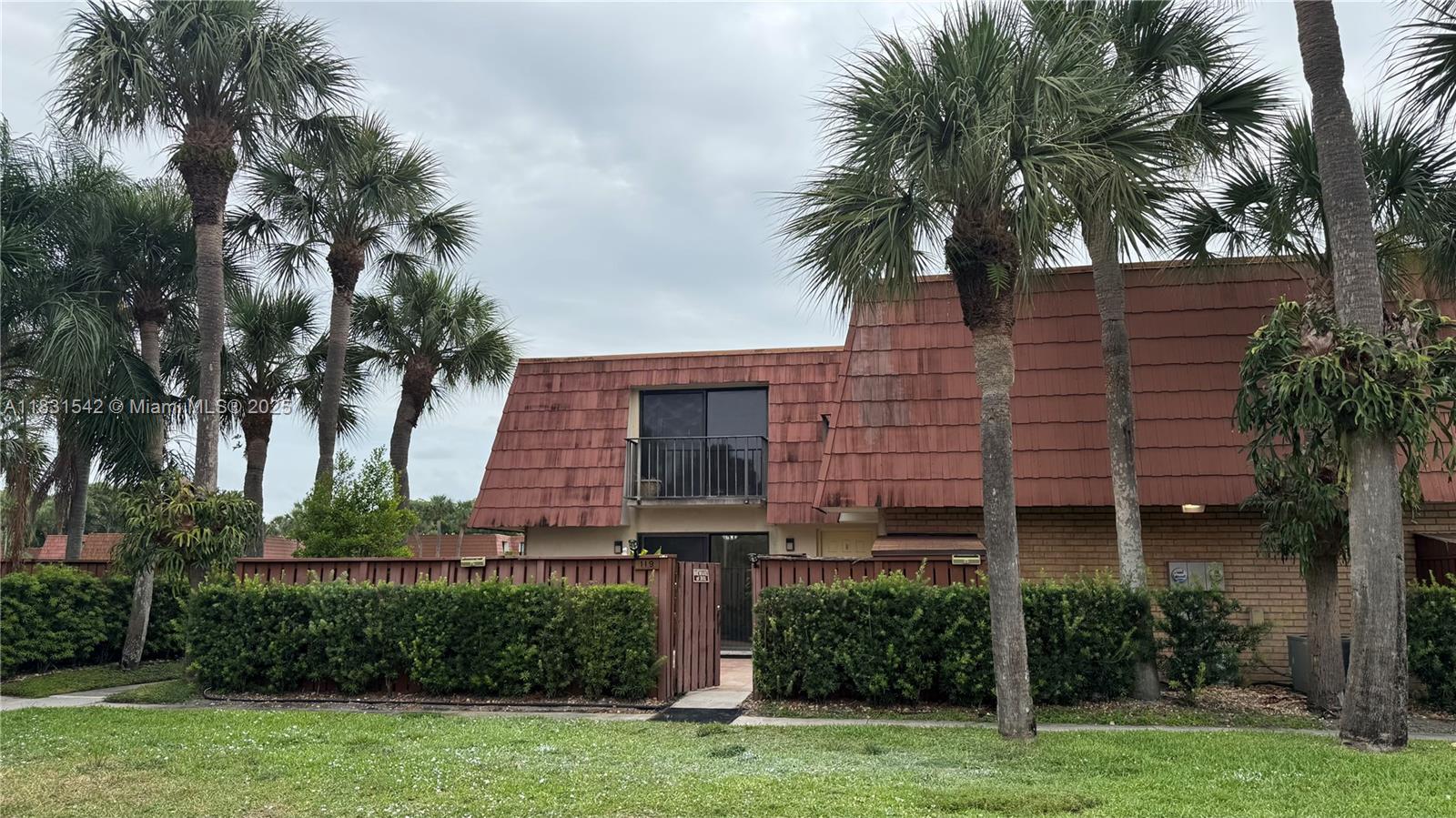 Lovely 3/2.5 Townhouse with new flooring and freshly painted inside. All appliances, including washer and dryer. Courtyard with storage area. Near the lake, there are nice open areas to walk and take in the fresh air. 2 parking spaces available near the unit. Available to start showing on July 7, 2025.