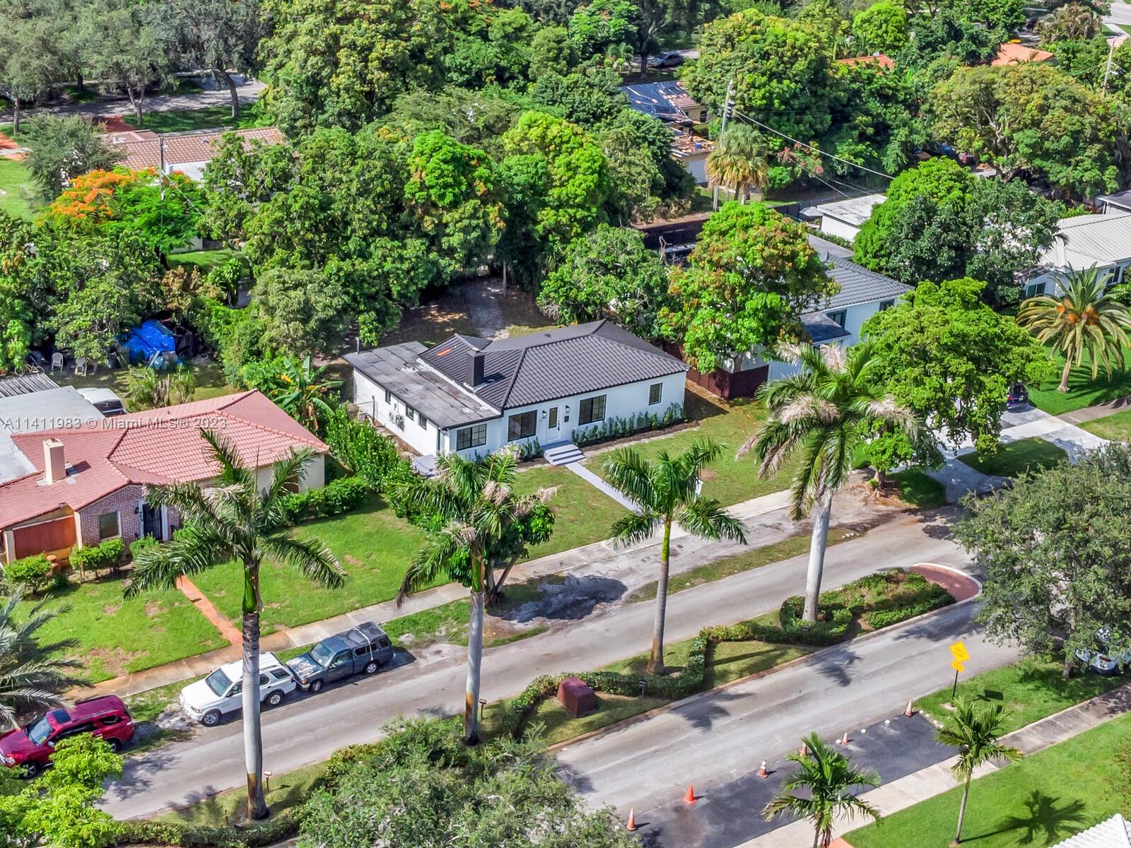 MIAMI SHORES EXTENSION - Residential