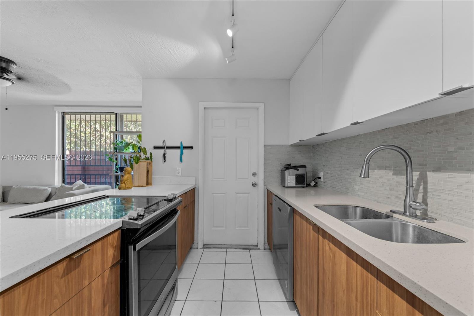 VILLAS AT CUTLER RIDGE - Residential