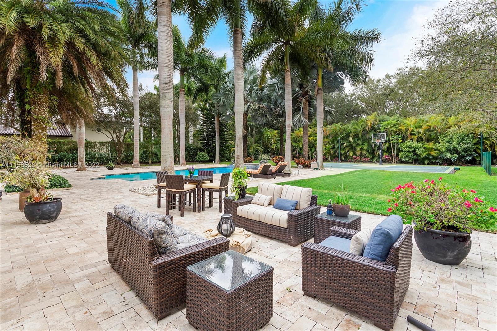 STRITTER ESTATES - Residential