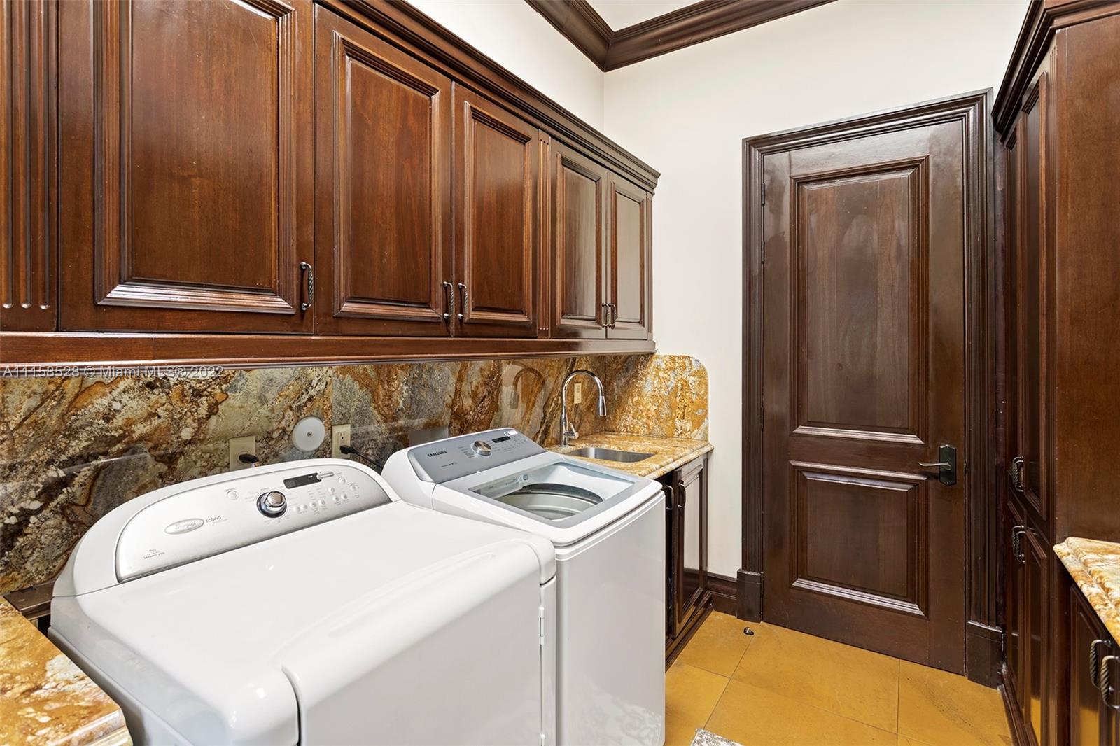 STRITTER ESTATES - Residential