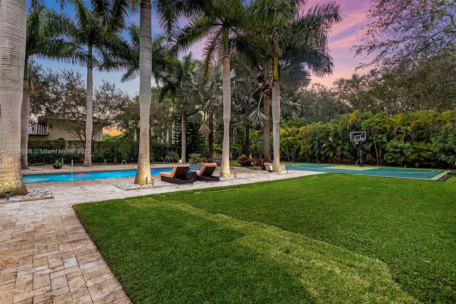 STRITTER ESTATES - Residential